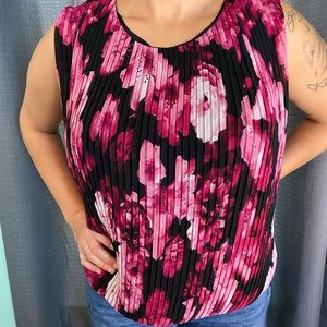 Calvin Klein XL floral blouse